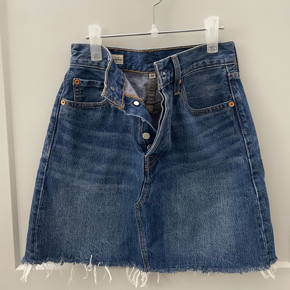 NWOT Levis a line denim mini skirt